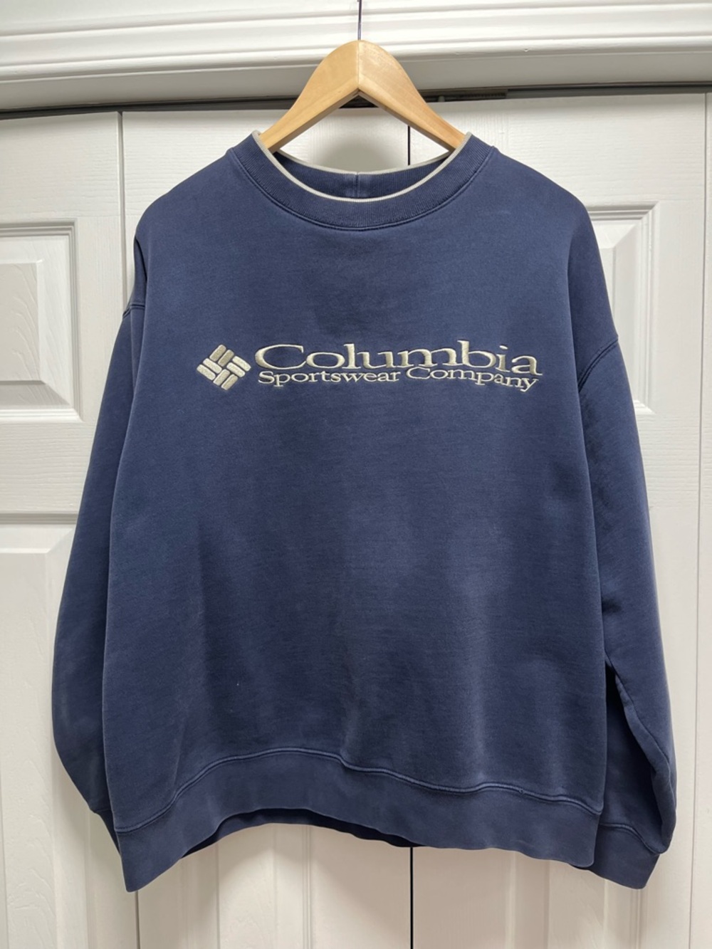 Vintage Columbia Navy Sweatshirt